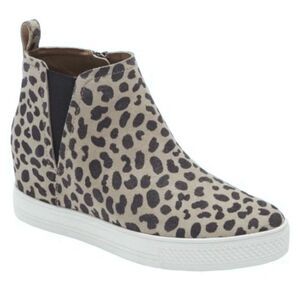 Caslon Aidy Boots Size‎ 10 Water Resistant Suede Leather Leopard  Print Booties